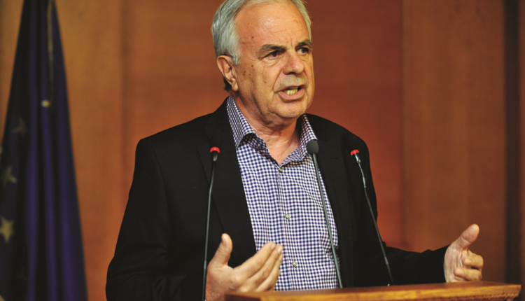 Apostolou Vaggelis, minister