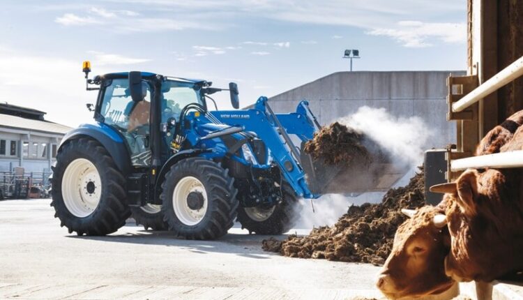New Holland, T5 140 Dynamic Command 1