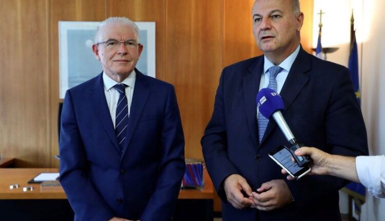 Επίσκεψη του Κώστα Τσιάρα στον ΕΛΓΑ